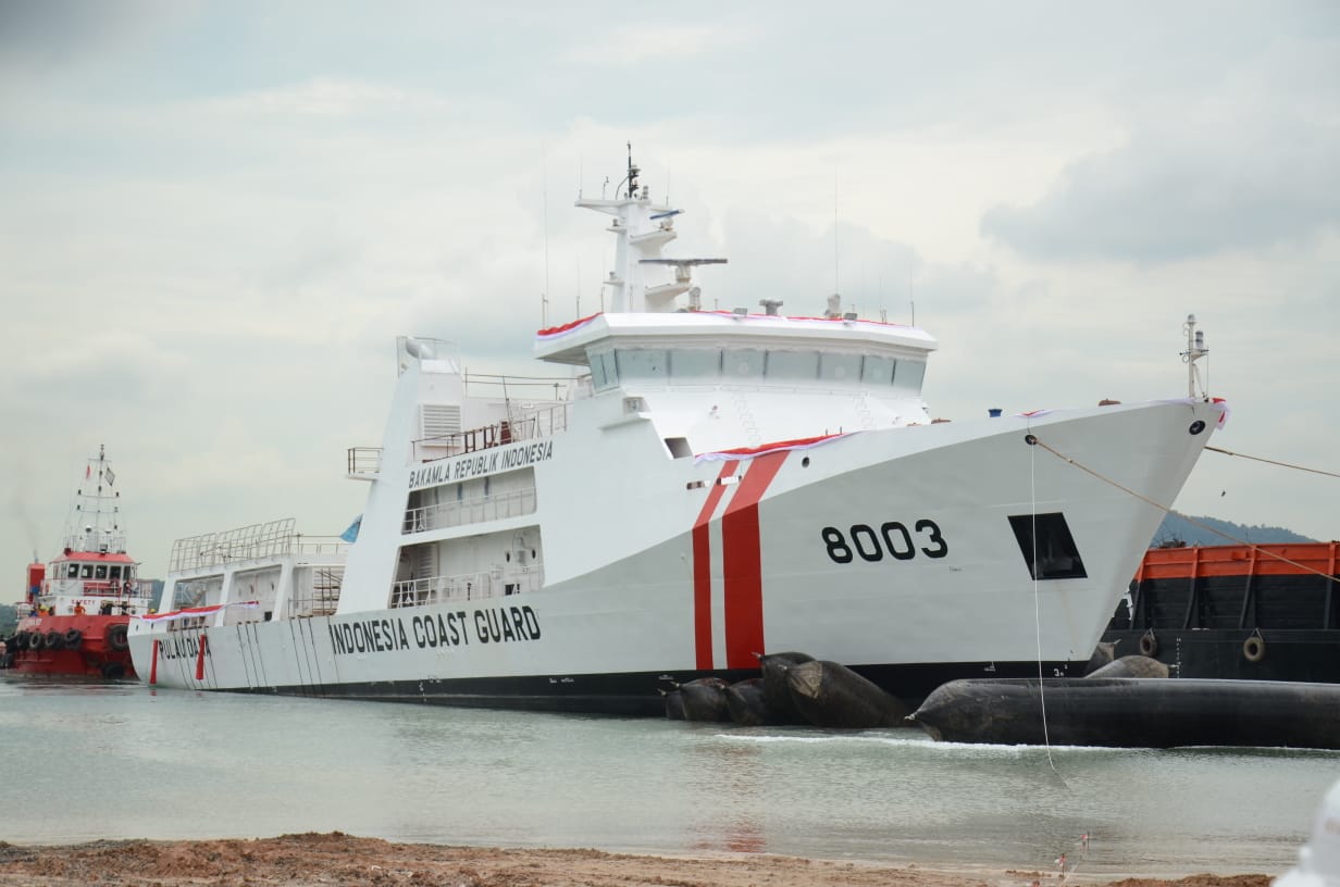 Badan Keamanan Laut (Bakamla) Republik Indonesia meluncurkan tiga kapal patroli karya anak bangsa, di galangan PT. Citra Shipyard, Tanjung Uncang, Batam. Foto: Humas Bakamla