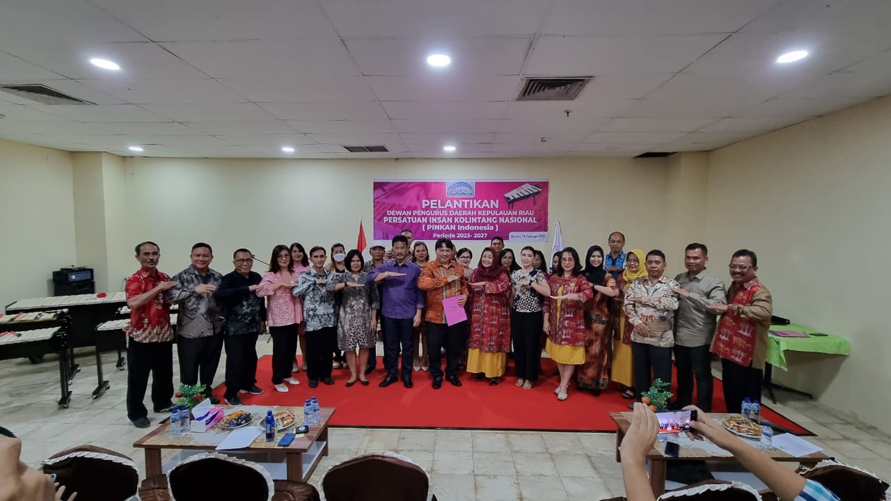 Ketua Umum PINKAN Penny Marsetio Melantik DPD PINKAN Kepulauan Riau