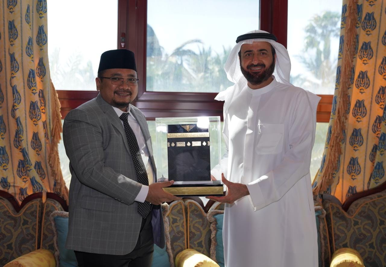 Menag Yaqut Cholil Qoumas bertemu Menteri Haji dan Umrah Arab Saudi Tawfiq F Al Rabiah