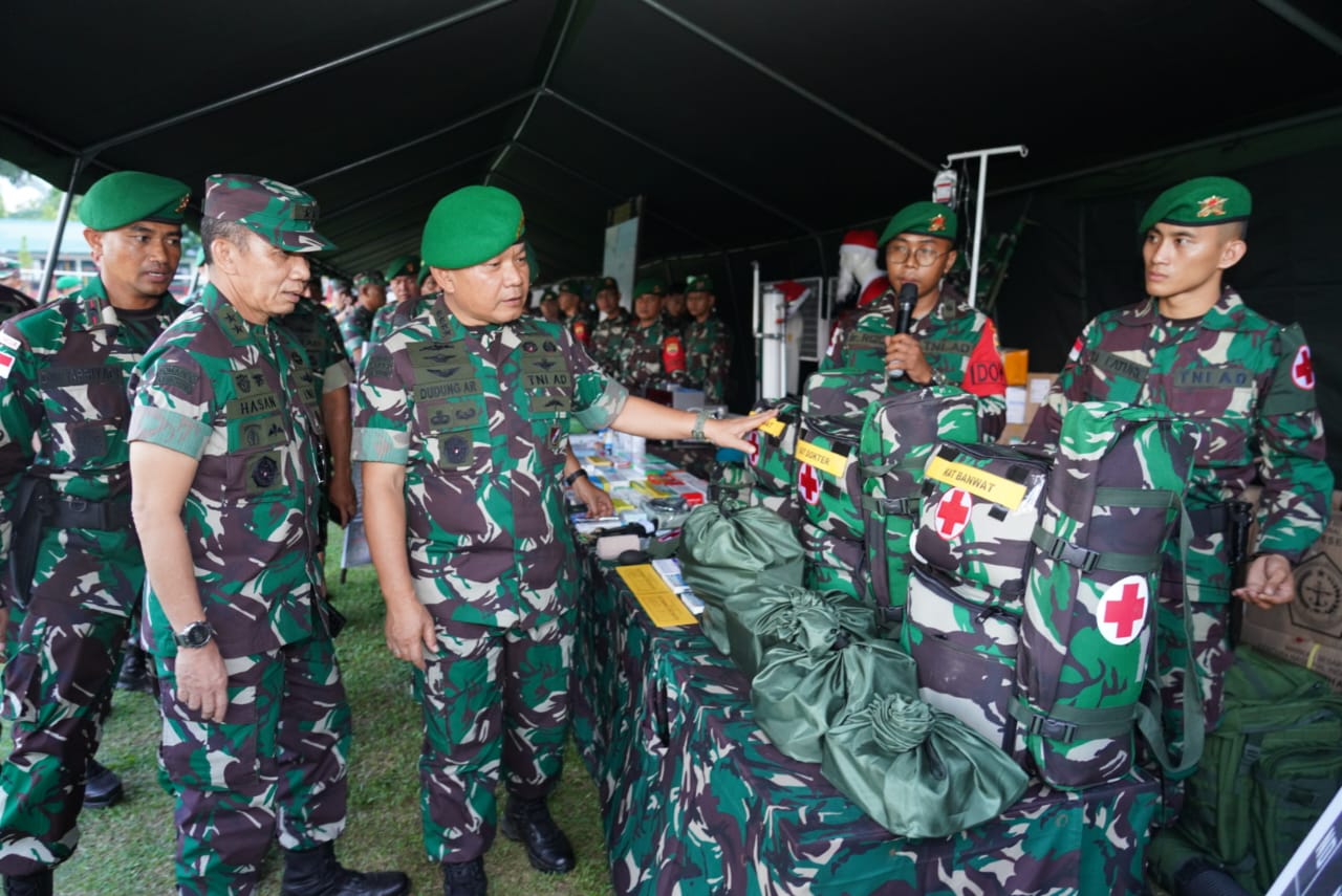 KSAD Dudung Cek Kesiapan Yonif 122/Tombak Sakti yang akan Tugas Pengamanan Perbatasan