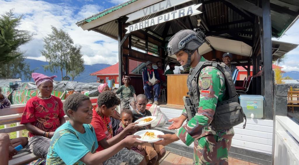 TKP Pos Mamba Satgas Yonif PR 330/Tri Dharma Ramai Diserbu Warga Intan Jaya