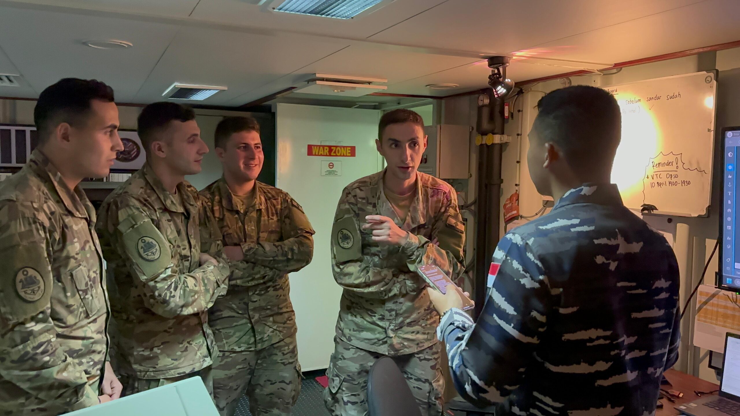 LAF-Navy Cadet Laksanakan “Stage At Sea” DI KRI Diponogoro-365