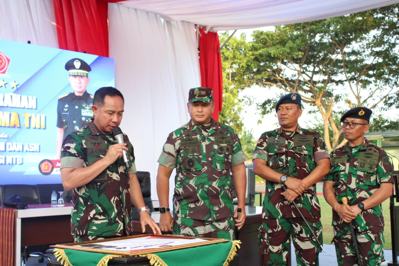 Panglima TNI Kunjungan Kerja Ke Makorem 162:Wira Bhakti