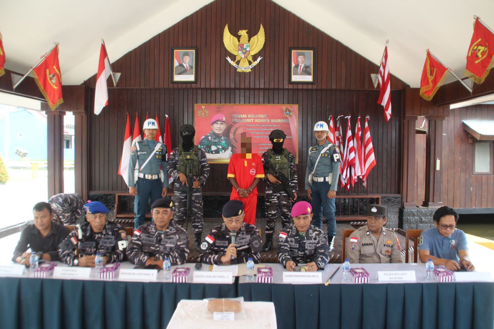 Yonmarhanlan X Jayapura Gagalkan Penyelundupan Ganja 290 Gram