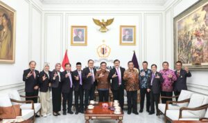 Gubernur Lemhannas, TB Ace Hasan Syadzily, menerima audiensi Tim Presidium Perwakilan DPD dan DPA Ikatan Keluarga Alumni Lemhannas (IKAL) di Jakarta, Jumat (23/1/2026). Foto: dialoguejakarta.com/Ist