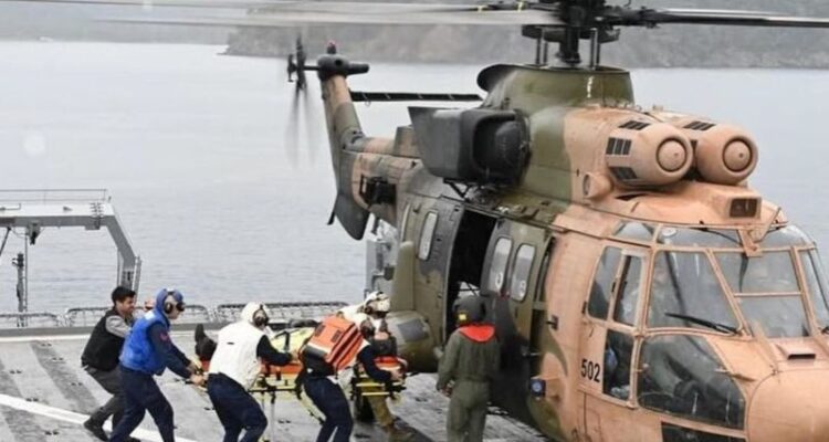 Latihan proses penyelamatan bawah air. Foto: Indomaritim.com/Ant