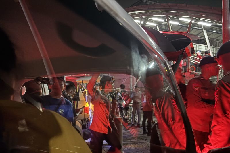 Suasana di lokasi tabrakan KA. Foto: Indomaritim.com