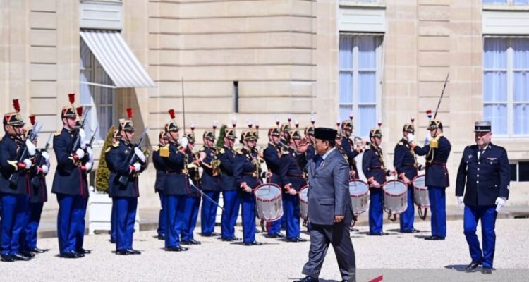 Presiden Prabowo di Istana Kepresidenan Prancis. Foto: Indomaritim.com/Ant