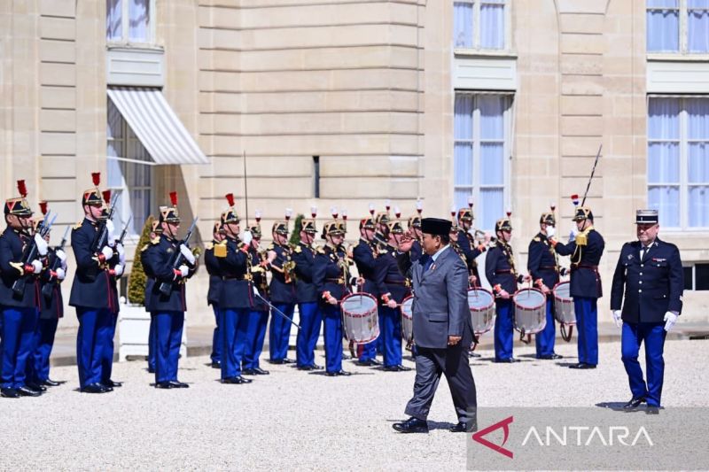 Presiden Prabowo di Istana Kepresidenan Prancis. Foto: Indomaritim.com/Ant