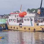 KM Sabuk Nusantara 106 tabrak rumah penduduk. Foto: Indomaritim.com/Ant