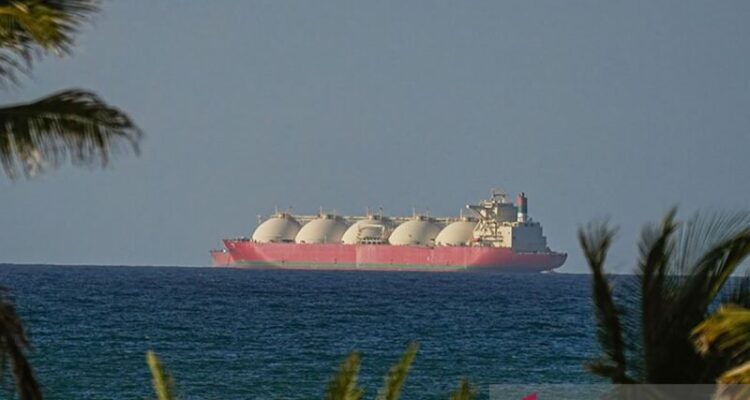 Tanker Jepang di Selat Hormuz. Foto: indomaritim.com/Ant