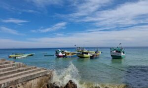 Ilustrasi - Kondisi perairan di pesisir Kota Kupang, Pulau Timor, NTT. Foto Antara Ilustrasi - Kondisi perairan di pesisir Kota Kupang, Pulau Timor, NTT. Foto Antara