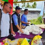 Pasar murah di pulau penyangga, Natuna. Foto: indomaritim.com/Ant