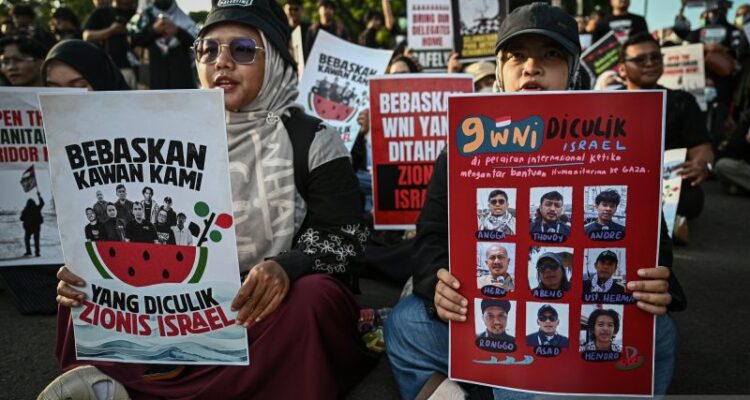 Aksi solidaritas penculikan WNI oleh Israel. Foto Antara