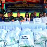 Kodaeral VIII gagalkan penyelundupan minuman tradisional beralkohol. Foto Antara
