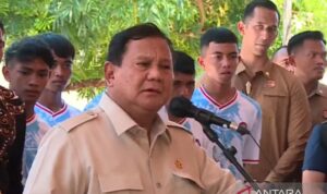Presiden Prabowo dalam kunjungan kerja di Pulau Miangas. Foto Antara