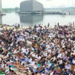 Ribuan wisatawan mengunjungi Pantai Ancol saat libur Idhul Adha 1447 H. Foto Antara.