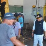 Pihak Kelurahan Pulau Untung Jawa mengolah sampah menjadi kompos atau pupuk untuk pertanian. Foto Antara