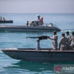 Kapal patroli milik Korps Garda Revolusi Islam Iran (Islamic Revolutionary Guard Corps/IRGC) di Selat Hormuz. Foto Antara