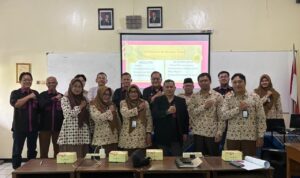 IKAL Jawa Tengah dan peserta rapat Bela Negara. Foto Indomaritim