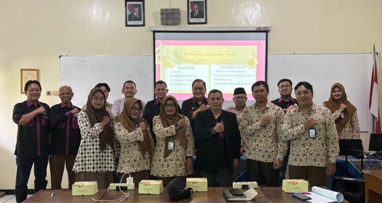 IKAL Jawa Tengah dan peserta rapat Bela Negara. Foto Indomaritim