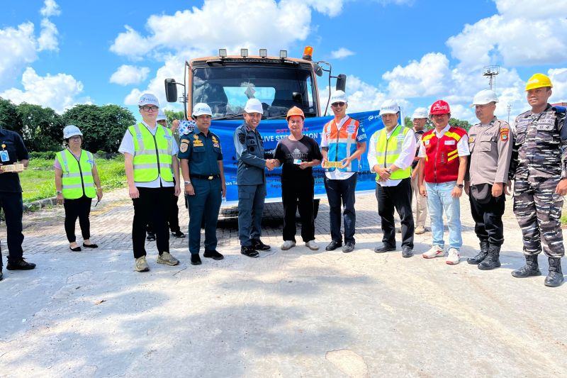 Penerapan sistem digital angkutan truk di Pelabuhan Tanjungpandan. Foto Antara Penerapan sistem digital angkutan truk di Pelabuhan Tanjungpandan. Foto Antara