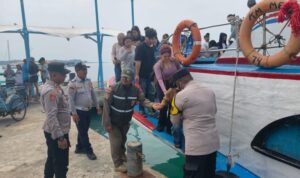 Polres Kepulauan Seribu memperkuat pengamanan dermaga di sejumlah pulau. Foto Antara