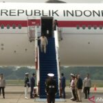 President Prabowo Subianto lands in Jakarta on Saturday (May 30, 2026) following a state visit to France. Antara Photo