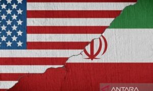 Ilustrasi bendera AS dan Iran. Foto Antara