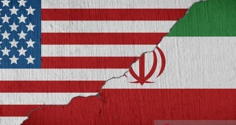 Ilustrasi bendera AS dan Iran. Foto Antara