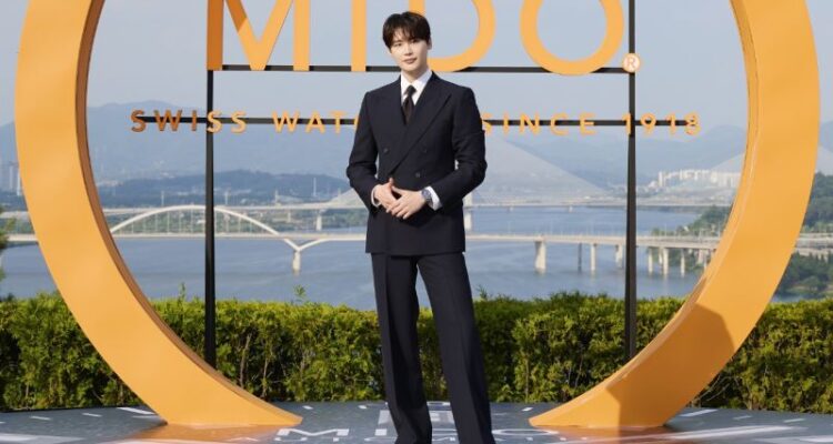 Aktor Lee Jong Suk. Foto Antara