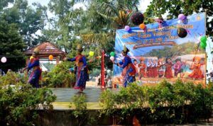 Kepala Suku Dinas Pendidikan (Kasudindik) Kabupaten Kepulauan Seribu M Thohari di Pulau Tidung, Kabupaten Kepulauan Seribu, Provinsi DKI Jakarta pada Kamis (25/6/2026) mengatakan pihaknya memanfaatkan kegiatan seni sebagai media untuk melatih kepercayaan diri para murid. Foto Antara