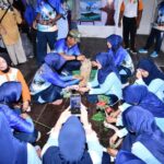 Pengolahan kayu menjadi kerajinan tangan di Lanud RSA Natuna, Sabtu (6/6/2026). Foto Antara