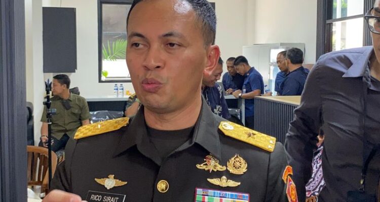 Head of the Defense Ministry’s Information Bureau Brigadier General Rico Ricardo Sirait speaks to the press in Jakarta on Tuesday (June 2, 2026). Foto Antara