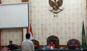 Terdakwa I Putu Setiyawan menjalani sidang putusan di Pengadilan Negeri Denpasar, Bali, Kamis (25/6/2026) dalam kasus tindak pidana perdagangan orang (TPPO). Foto Antara