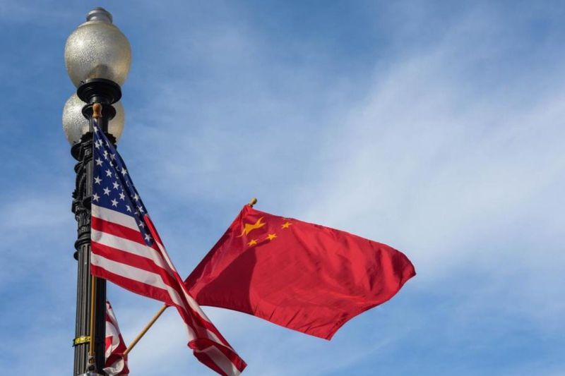 Bendera China dan Amerika Serikat. Foto Antara Bendera China dan Amerika Serikat. Foto Antara