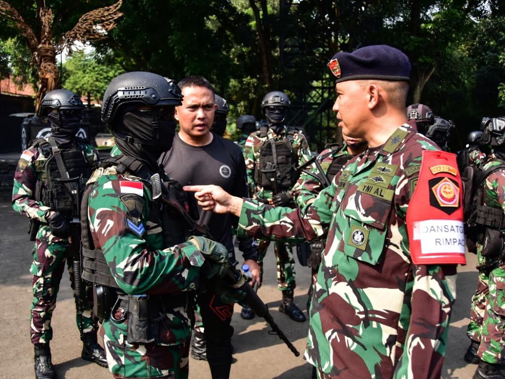 DANSATGAS RIMPAC 2026 PASTIKAN KESIAPAN PRAJURIT MARINIR JELANG KEBERANGKATAN KE HAWAII