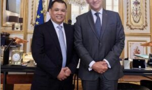 Haji Isam dan Presiden Macron