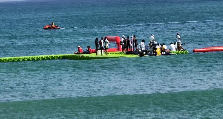 Hari pertama kejuaraan renang perairan terbuka Asia ke-12 mempertandingkan nomor lima kilometer putra dan putri di pesisir InterContinental Jimbaran, Kabupaten Badung, Bali, Sabtu (13/6/2026). Foto Antara