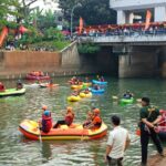 Lomba dayung kolaborasi Siswa Pecinta Alam (Sispala) dan Pemerintah Kota Jakarta Timur di Banjir Kanal Timur (BKT), Duren Sawit, Jakarta Timur, Jumat (26/6/2026). Foto Antara