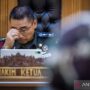 Hakim Ketua Kolonel Chk Fredy Ferdian Isnartanto memimpin sidang pembacaan putusan di Pengadilan Militer II-08, Jakarta, Rabu (10/6/2026). Majelis hakim memvonis keempat terdakwa tersebut yakni Serda Edi Sudarko selama tiga tahun dan enam bulan penjara, Lettu Budhi Hariyanto Widhi Cahyono dua tahun dan enam bulan penjara, Kapten Nandala Dwi Prasetya dua tahun penjara, dan Lettu Sami Lakka selama satu tahun dan enam bulan penjara serta pidana tambahan berupa pemecatan dari dinas militer khusus kepada Serda Edi dan Lettu Budhi. Foto Antara