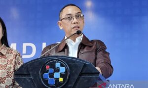 Director General of Digital Space Oversight at the Ministry of Communication and Digital Affairs, Alexander Sabar, during a press conference at the headquarters of the Ministry of Communication and Digital Affairs in Jakarta on Monday (June 29, 2026). Antara Photo