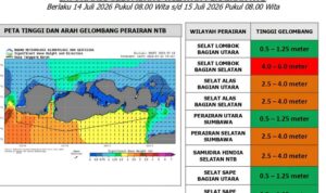 Tangkapan layar gelombang laut di wilayah perairan Nusa Tenggara Barat. Sumber foto: Antara