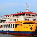 Kapal penyeberangan feri milik PT ASDP. Sumber foto: Antara
