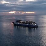 Ilustrasi: KM Barcelona keluar dari Pelabuhan Manado menuju wilayah kepulauan. Foto Antara