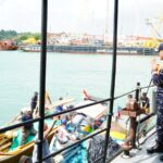 Kodaeral IV saqt menggelar aksi peduli lingkungan dan bakti sosial bertajuk "Aku Cinta Laut" di Pantai Lapangan Tembak Cakra Kodaeral IV, Batam, Rabu (29/7/2026). Sumber foto: Penkodaeral IV.