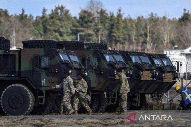 Ilustrasi - Sejumlah tentara Amerika Serikat terlihat di dekat kendaraan militernya. Sumber foto: Antara