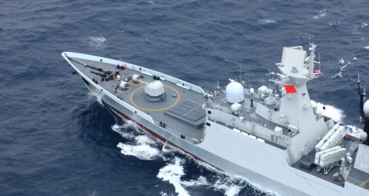 Ilustrasi - Kapal perang Angkatan Laut China. Sumber foto: Antara