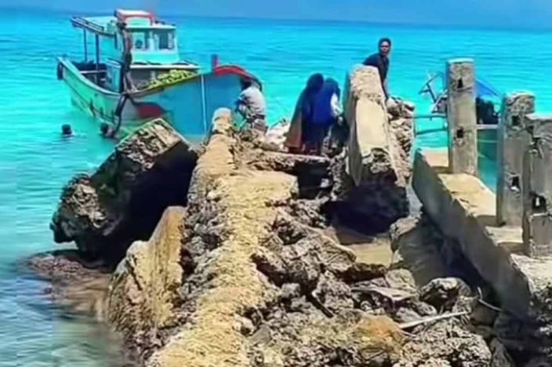 Pelabuhan Pulau Siumat, Kecamatan Simeulue Timur, Kabupaten Simeulue, Aceh, Rabu (22/7/2026). Sumber foto: Antara