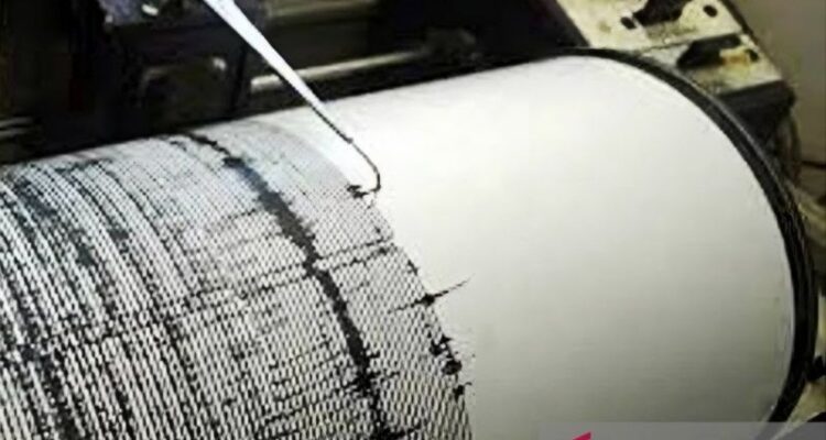 Ilustrasi - Alat pendeteksi gempa dan gelombang tsunami. Foto Antara